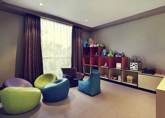 مركيور بالي 4* ليجيان